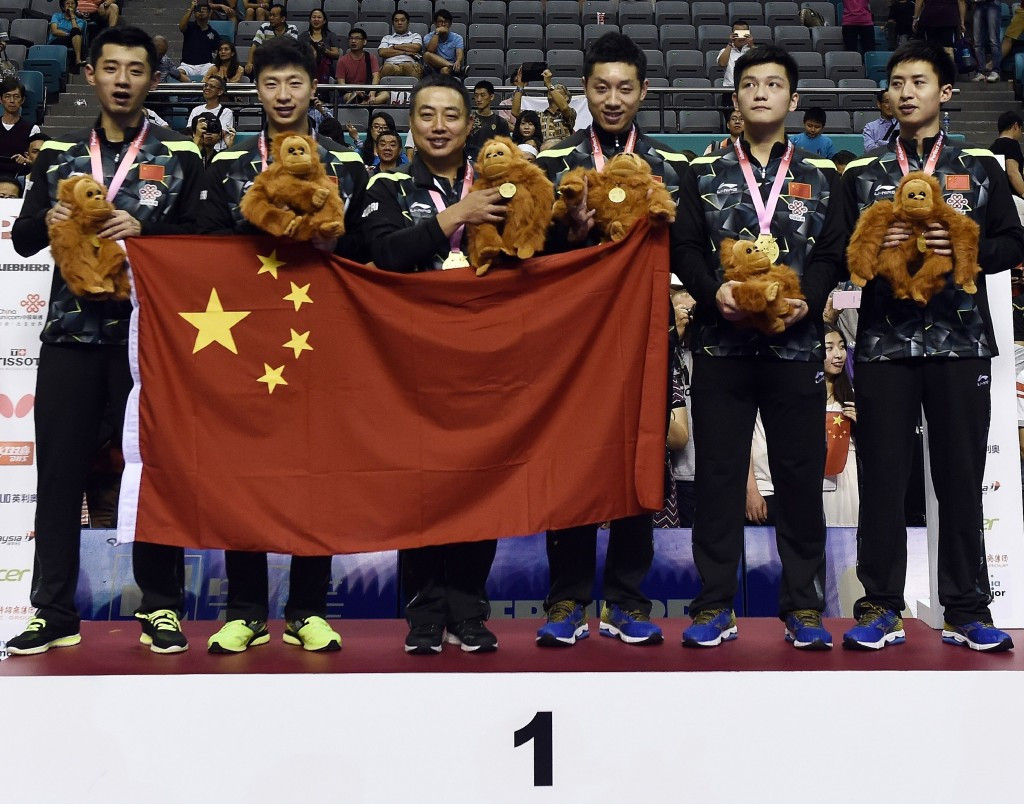 China retained both the men's and women's titles