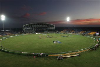 Mahinda Rajapaksa_International_Stadium_at_night_February_2011