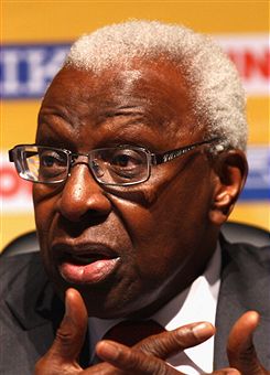 Lamine Diack_at_IAAF_Congress_press_conference_August_24_2011
