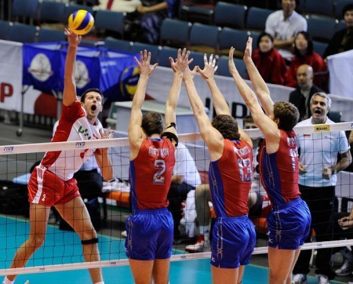 Russia v_Poland_volleyball_World_Cup_December_4_2011
