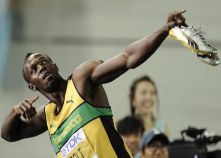 Usain Bolt_does_pose_Daegu_August_2011