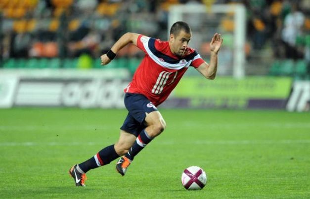 Joe Cole_playing_for_Lille