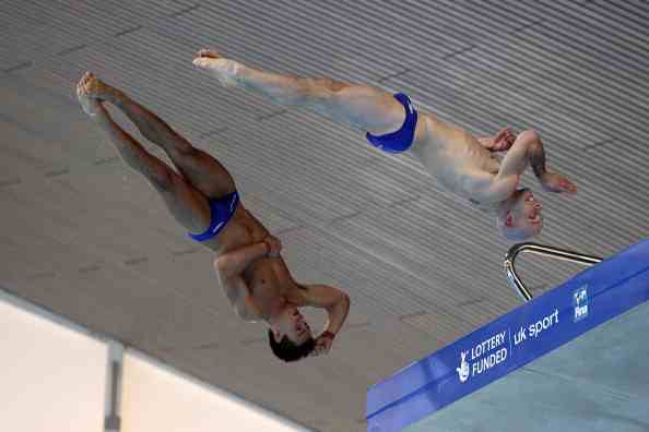 Tom Daley_and_Peter_Waterfield__24_Feb
