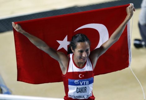 Asl akr_Alptekin_wins_medal_World_Indoor_Championships_March_2012
