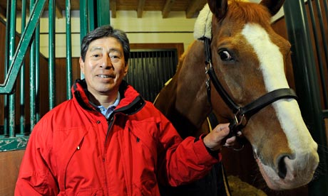 Hiroshi Hoketsu_with_horse