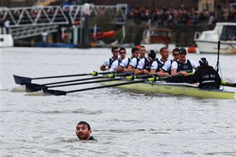 2Oxford Cambridge_Boat_Race_April_8