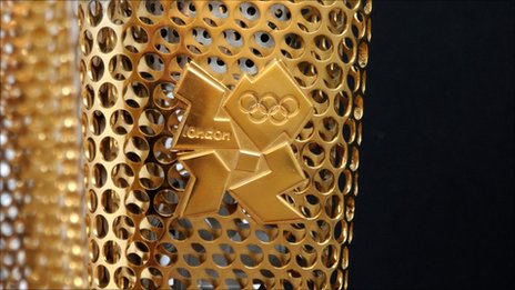 London 2012_Olympic_Torch_profile