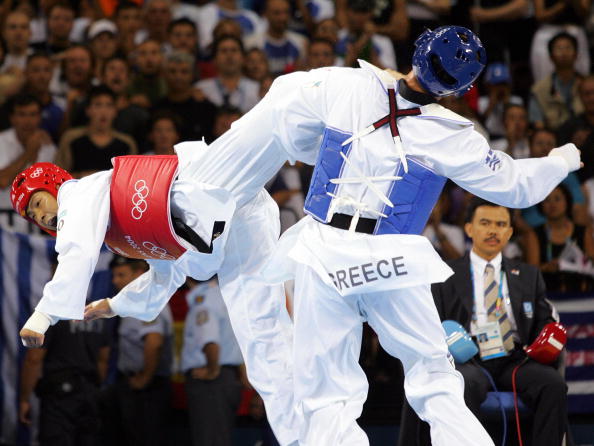 Moon Dae-Sung_wins_Olympic_gold_medal_Athens_2004