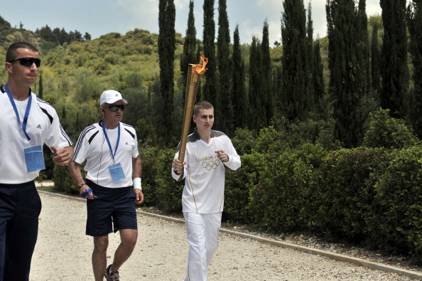 Alex Loukas_from_Britain_with_torch_May_10