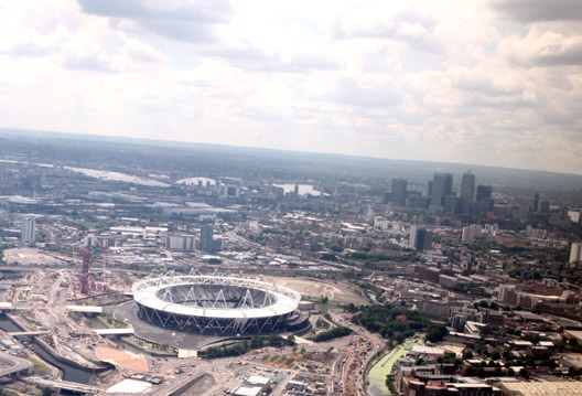 London 2012_Olympic_Stadium_from_air_June_2011