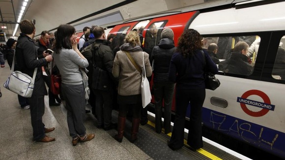 London Underground_with_crowds