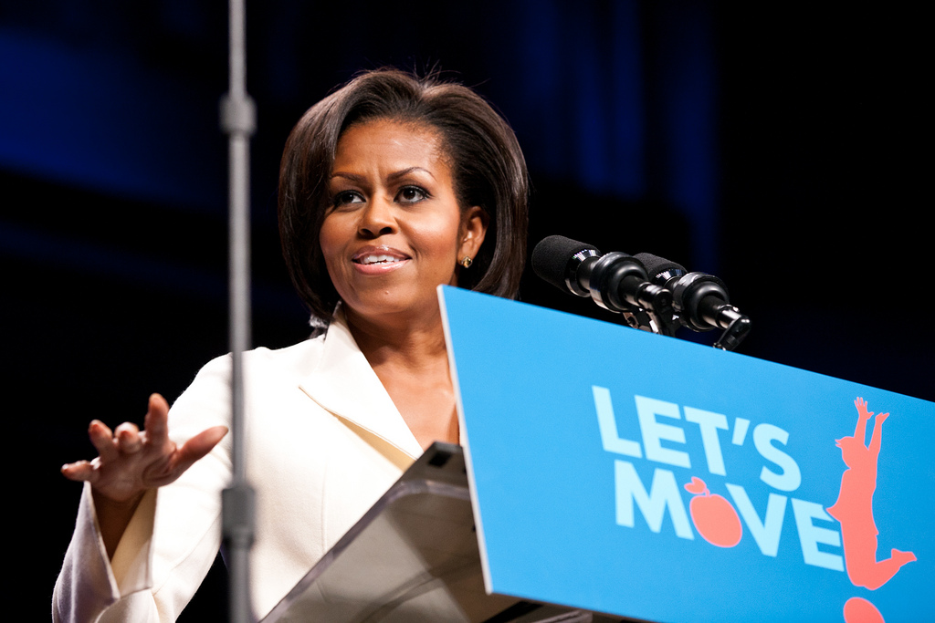Michelle Obama_lets_move_08-05-12