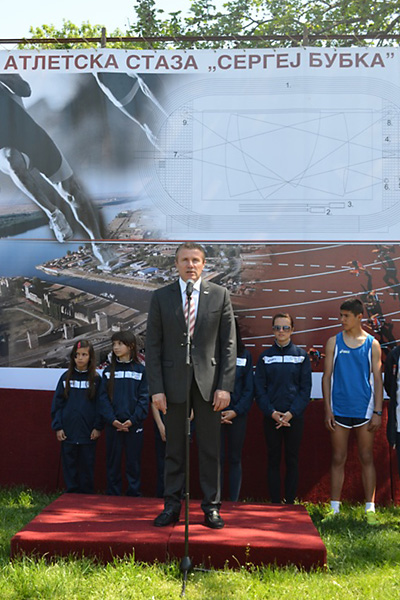 Sergey Bubka_opening_new_stadium_in_Smeredevo_named_after_him_April_2012