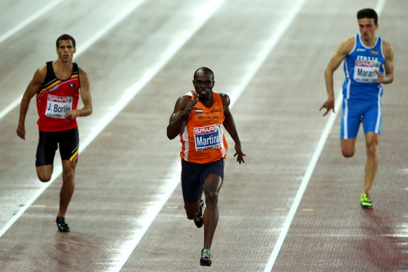 Churandy Martina_of_the_Netherlands_wins_gold_in_the_Mens_200_Metres_Final_at_the_European_Championships_Helsinki_2012