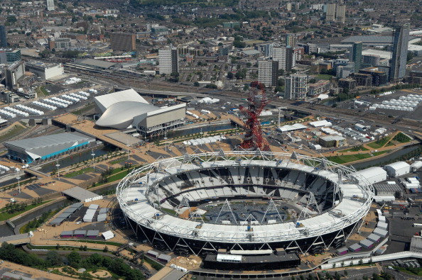 London 2012_Olympic_Stadium_from_air_June_2012