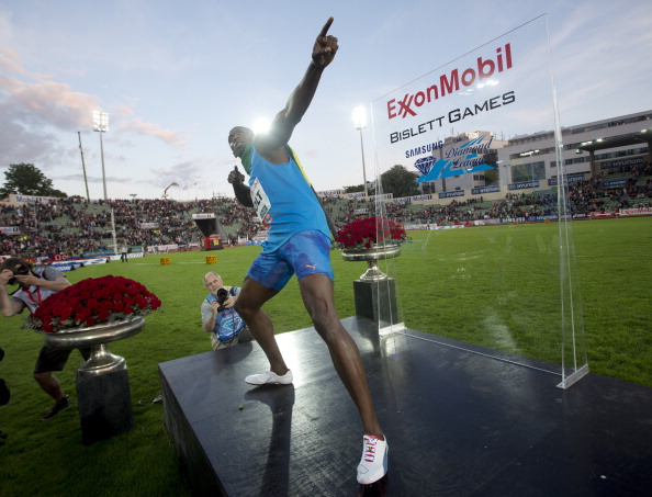 Usain Bolt_doing_bow_and_arrow_Oslo_June_7_2012