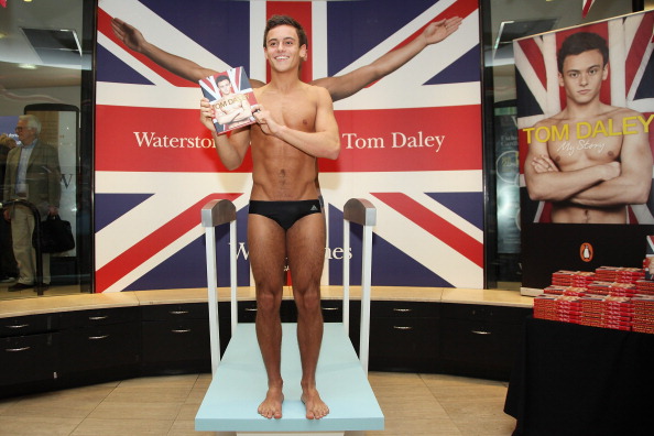 tom daley_book_launch_11-06-12