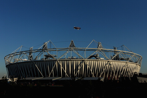 London 2012_Olympic_Stadium_with_wrap_July_23_2012
