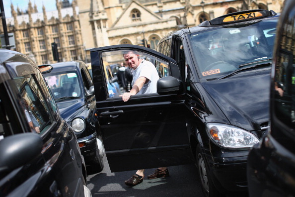 london taxi_games_lane_protest_17-07-12