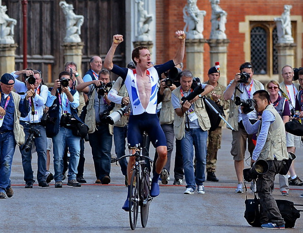 Bradley Wiggins_celebrates_winning_mens_individual_time_trial_road_cycling