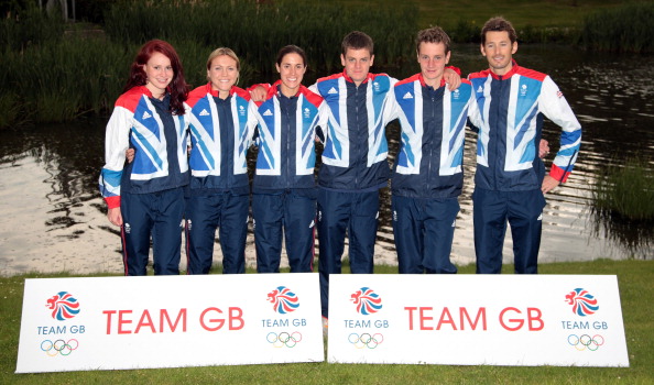 Lucy Hall_Vicky_Holland_Helen_Jenkins_Jonathon_BrownleeAlister_Brownlee_and_Stuart_Hayes_members_of_the_GB_Triathlon