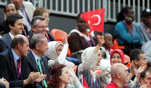 Recep Tayyip_Erdogan_at_London_2012_basketball
