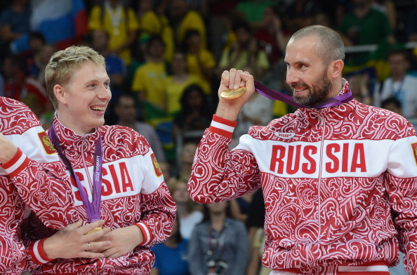 Russian athletes_celebrate_at_London_2012