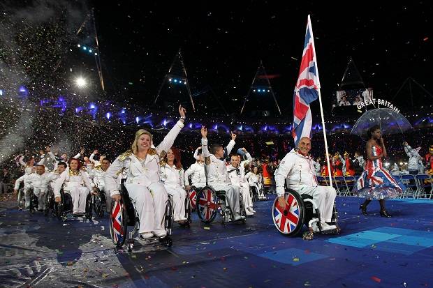 Team GB_Paralympic_squad_enter_Olympic_Stadium_August_29_2012