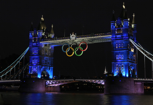 Tower Bridge_olympic_rings_20-08-12