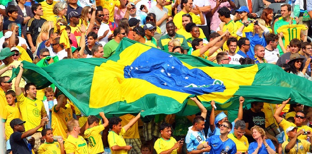 Brazilian fans_with_flag
