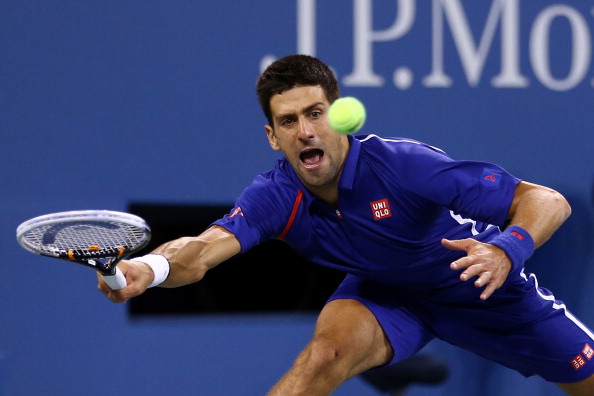Novak Djokovic_returns_a_shot