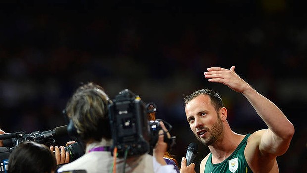 Oscar Pistorius_talks_to_Channel_4_after_being_beaten_at_London_2012_September_2_2012