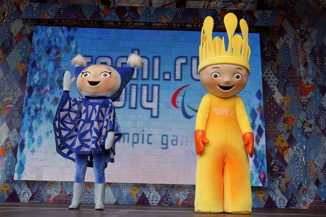 Sochi 2014_Paralympic_mascots_celebrate_1000_days_to_go_June_11_2011