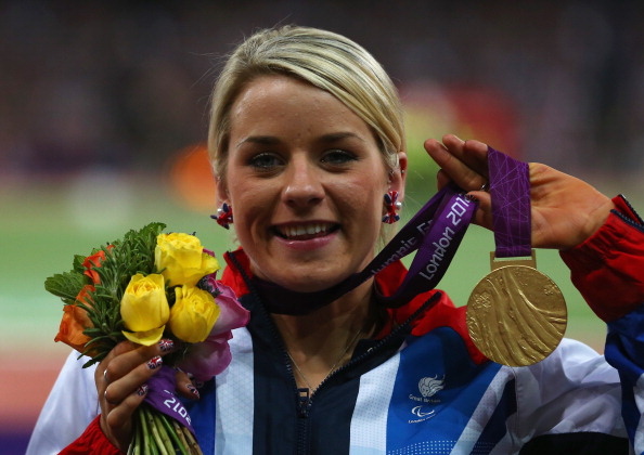 Josie Pearson_and_lonodn_2012_medal_Oct_28