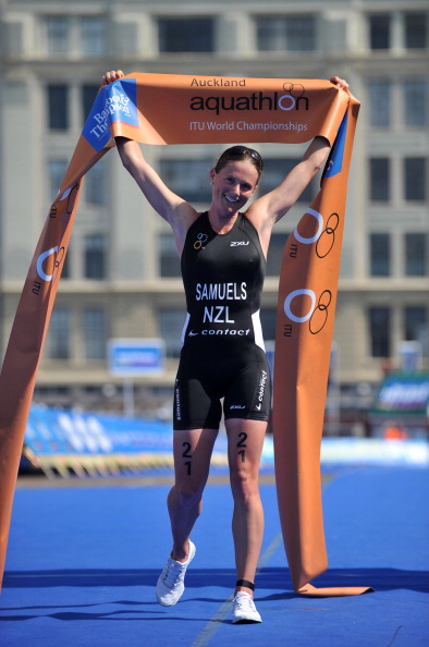 Nicky Samuels_of_New_Zealand_in_the_2012_ITU_Aquathlon_World_Championships_in_Auckland