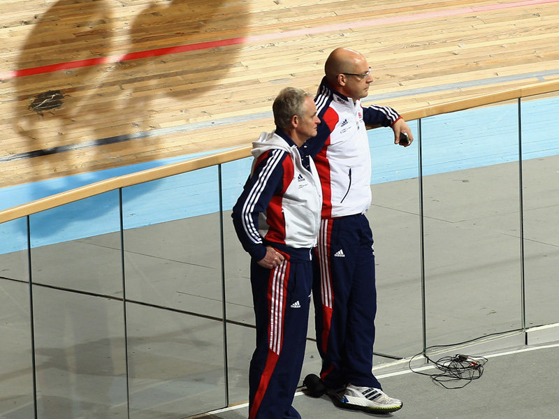 Steve Peters_and_Dave_Brailsford_25-10-1