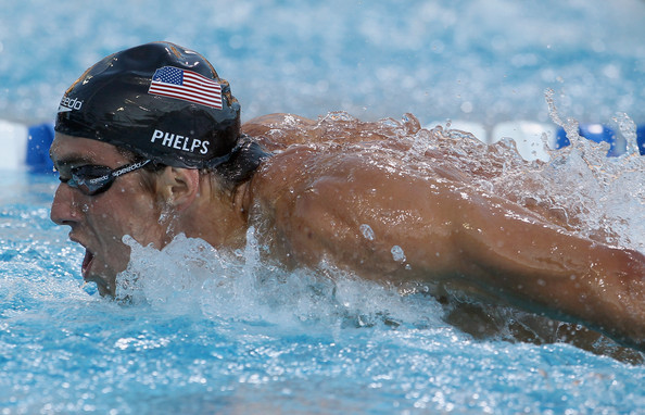 Michael Phelps wins 100m butterfly 2010 Pan Pacific Championships