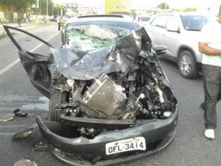 Alan Fonteles car after accident December 2012