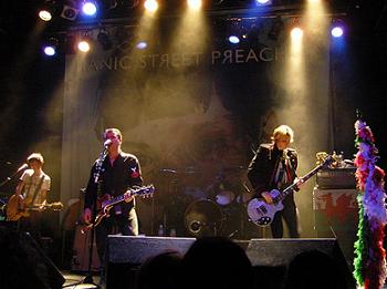 Manic Street Preachers in concert