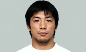 Masato Uchishiba head and shoulders