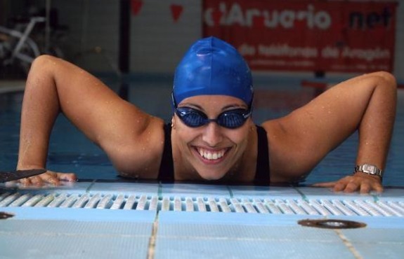 Teresa Perales at Zaragoza pool