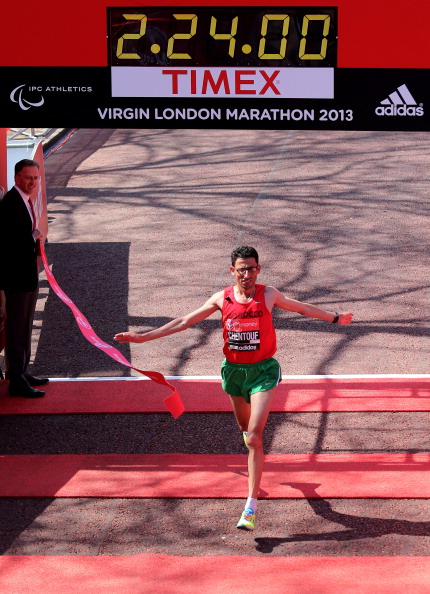 El Amin Chentouf wins London Marathon April 21 2013