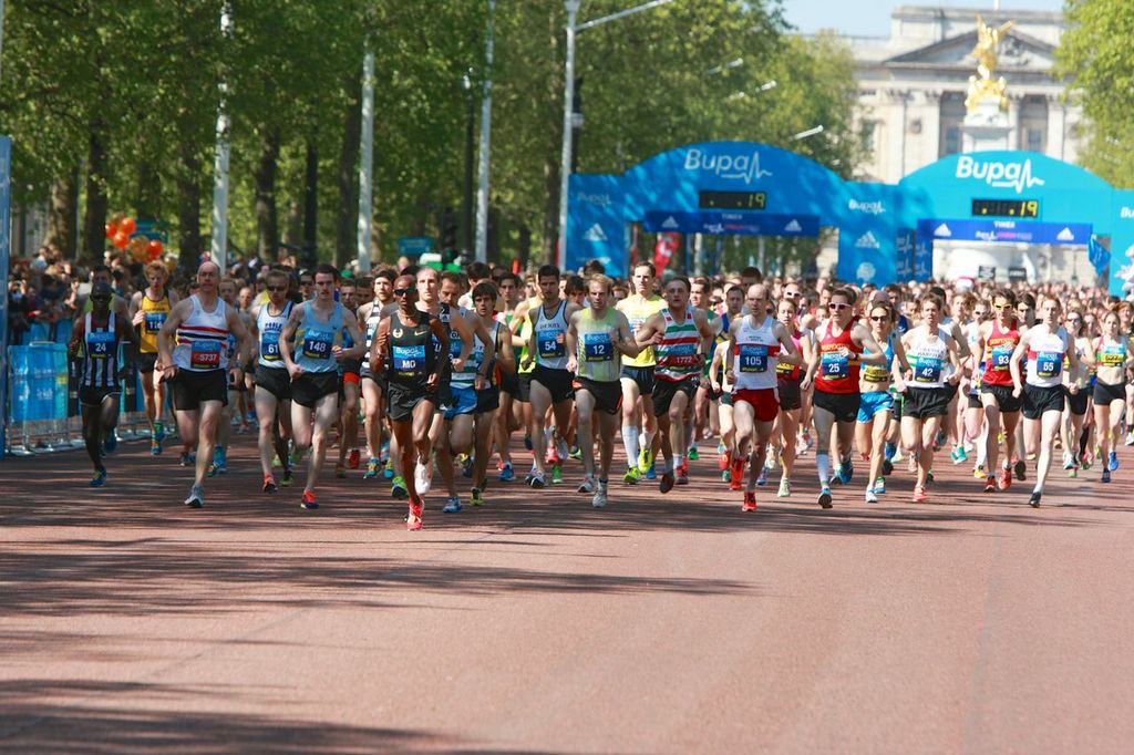 London 10000 start 2013