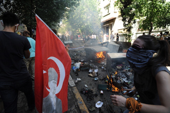 Istanbul riot 4 May 2013