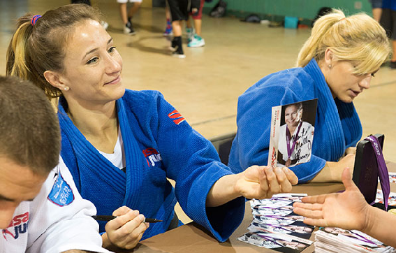 Marti Malloy judo miami signing session