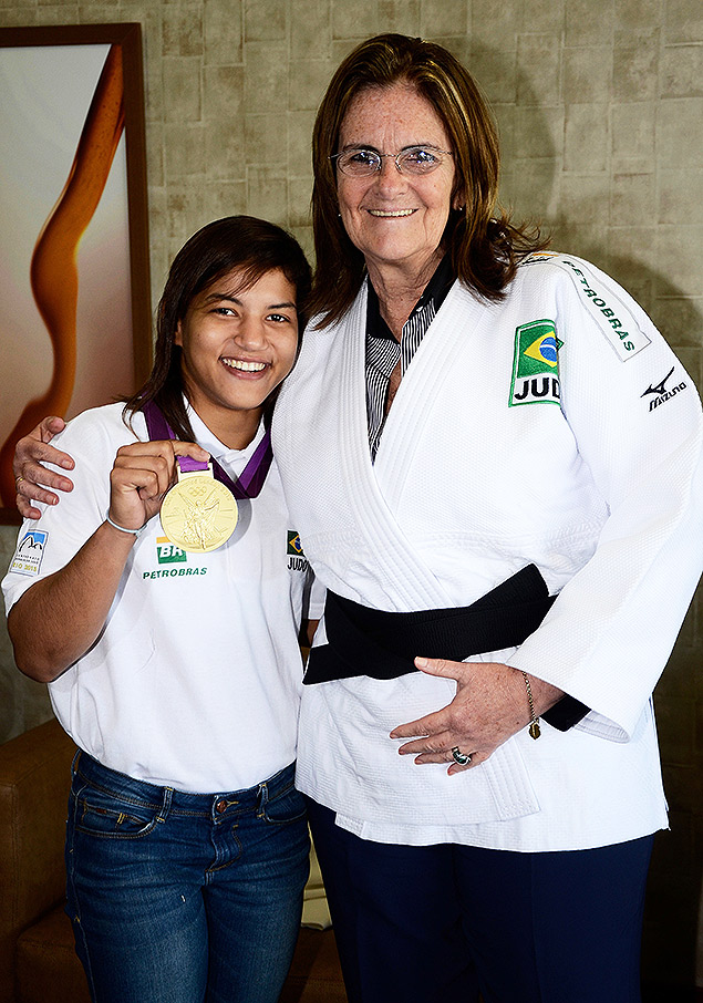 Sarah Menezes poses at Brazilian Judo launch