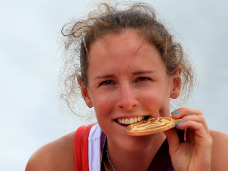 Sophie Hosking with london 2012 gold