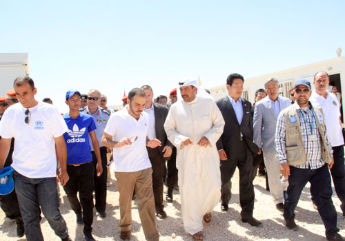 The OCA President during his visit to the Al-Zatari refugee camp