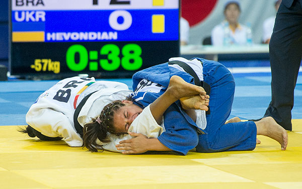 Ketleyn Quadros winning Kazan 2013