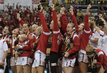Norway celebrate winning 2011 World Handball Championships